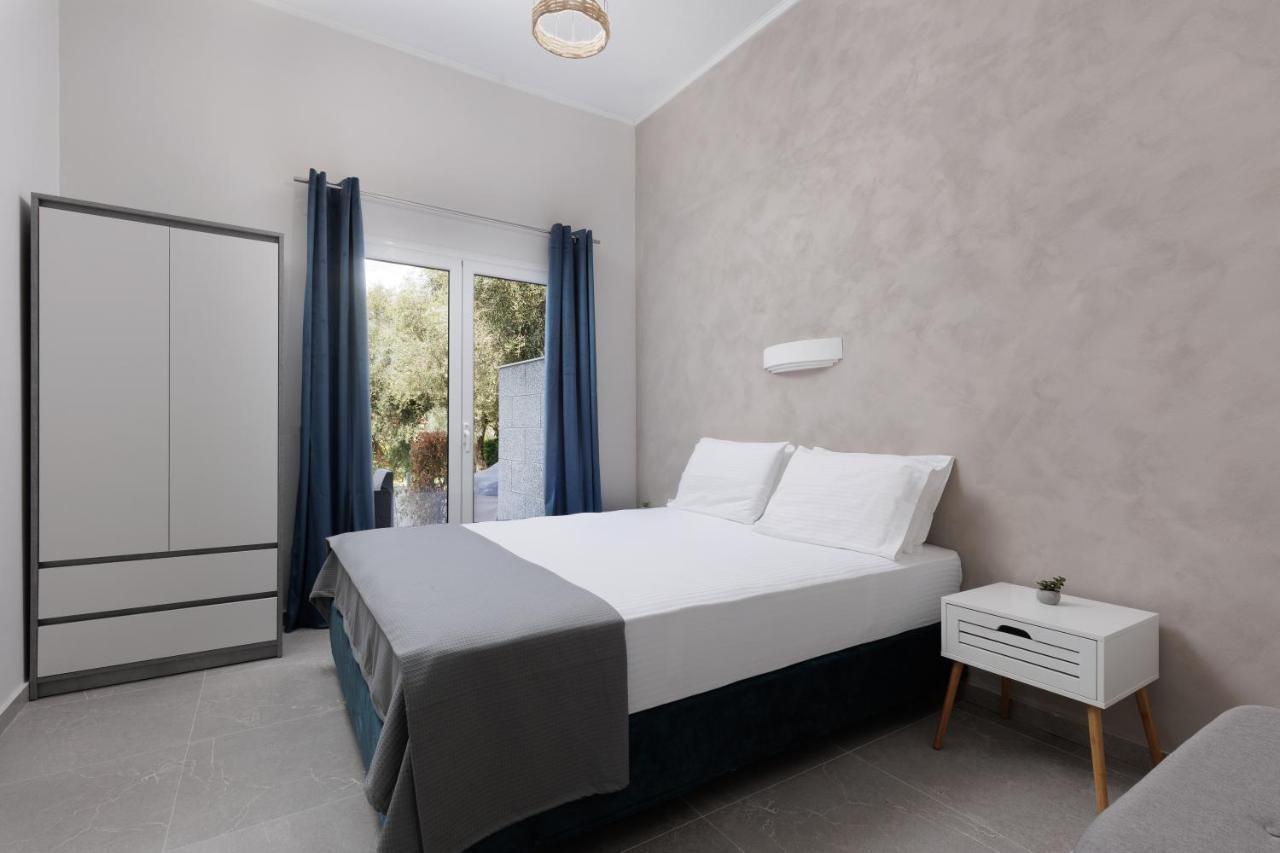 The Lake Apartments Kommeno  Ngoại thất bức ảnh