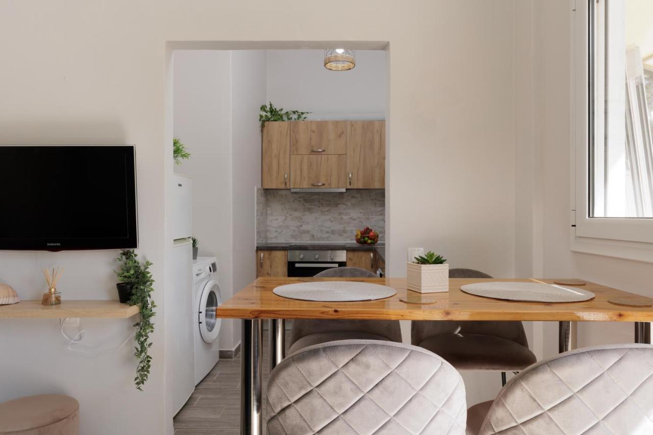 The Lake Apartments Kommeno  Ngoại thất bức ảnh