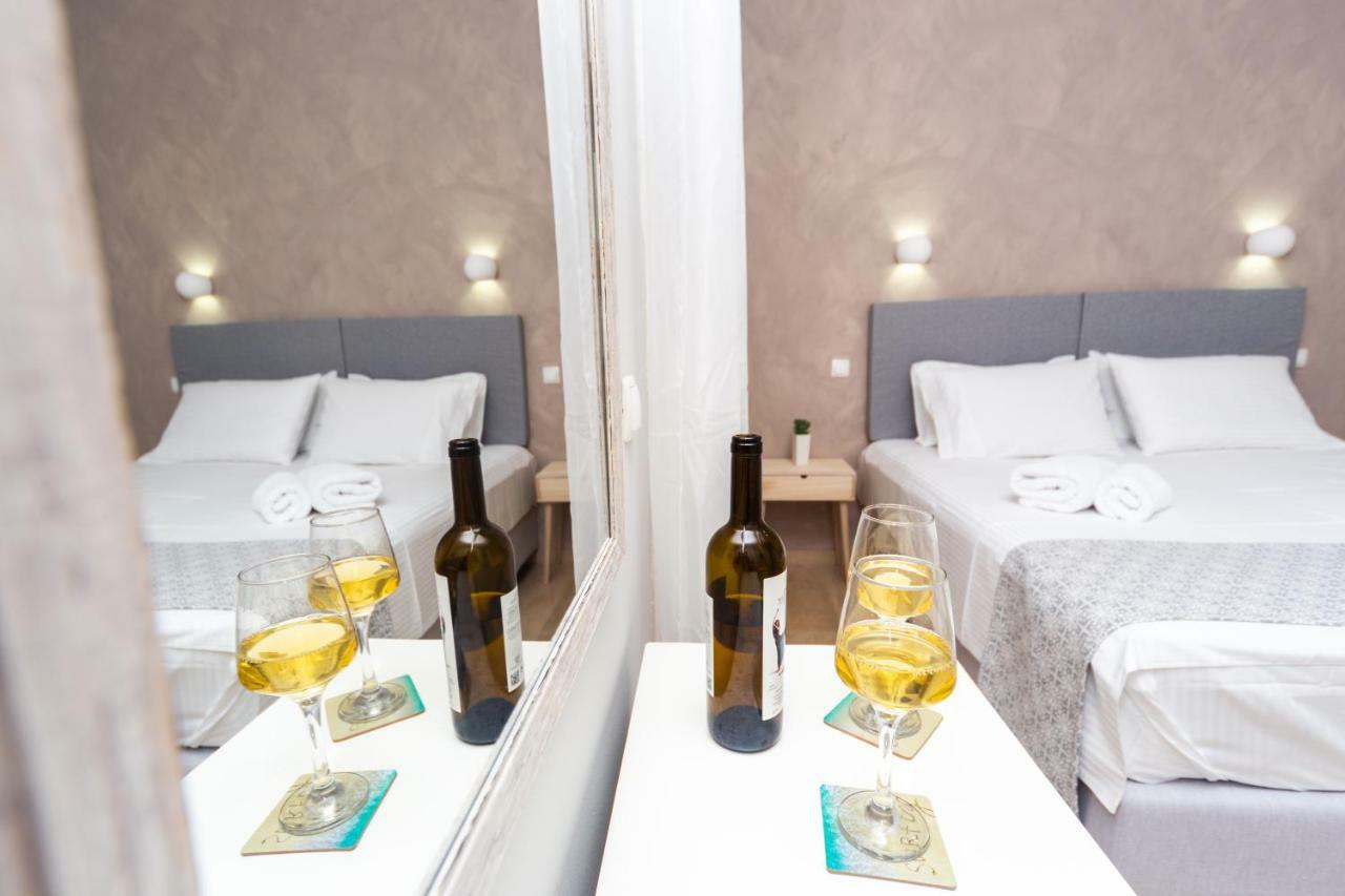 The Lake Apartments Kommeno  Ngoại thất bức ảnh