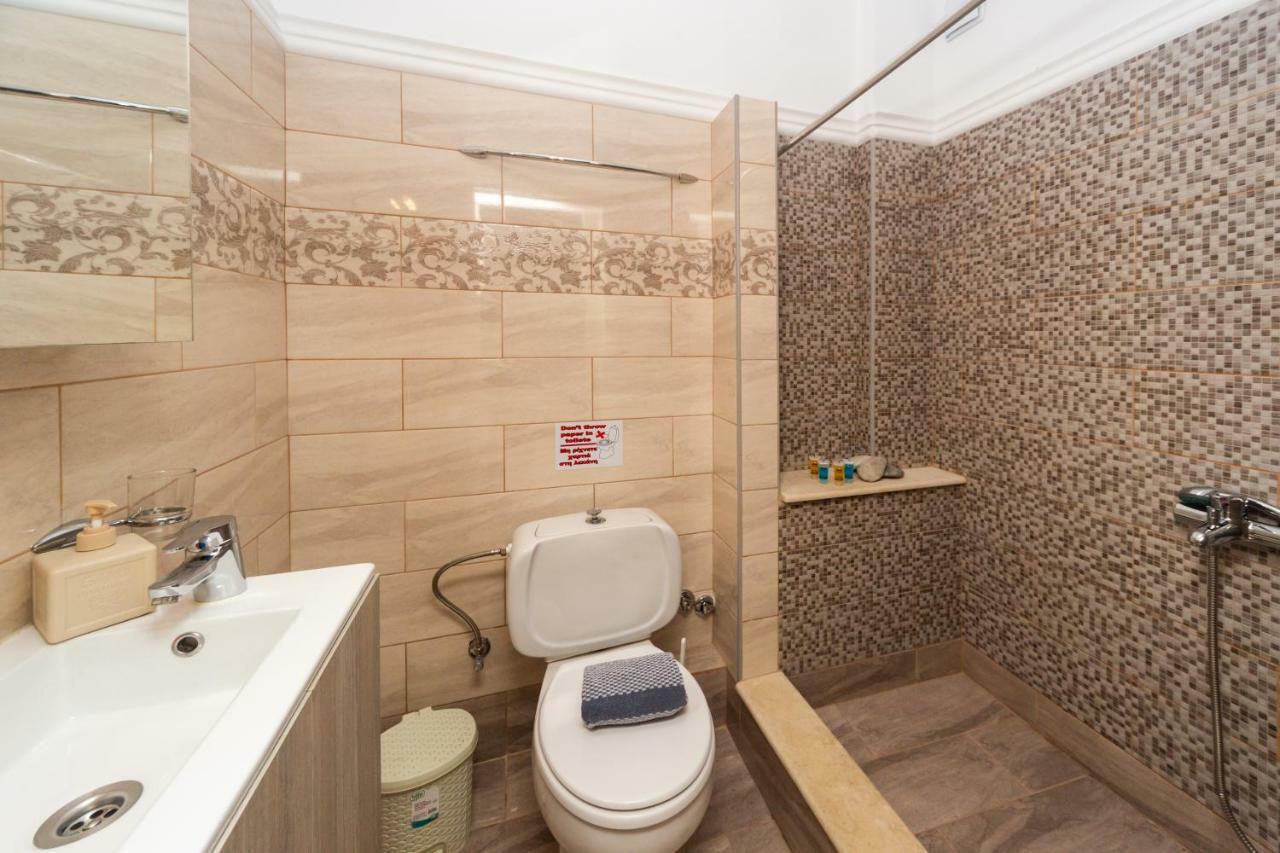The Lake Apartments Kommeno  Ngoại thất bức ảnh